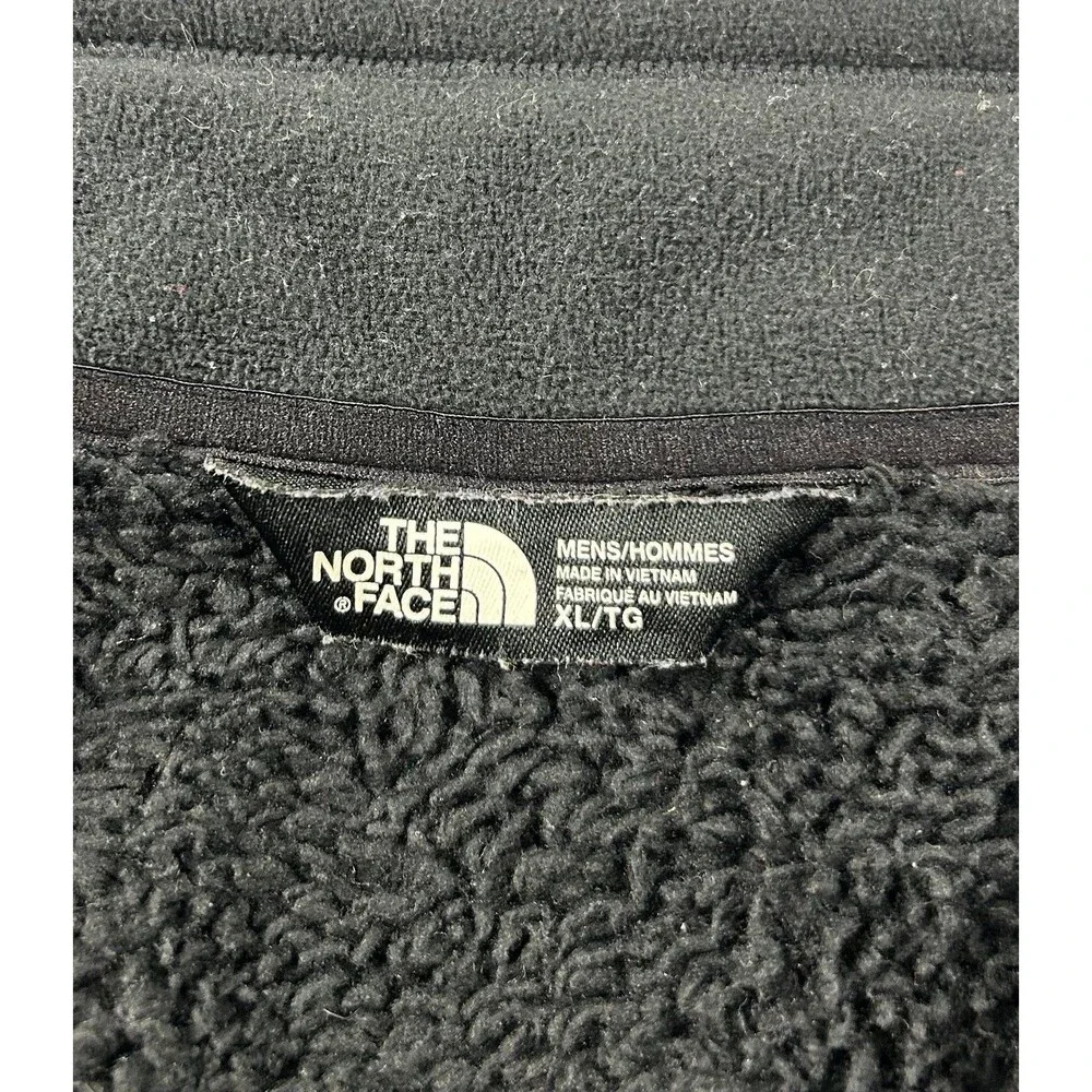 The North Face Men’s Sherpa Lined Full Zip Black Jacket